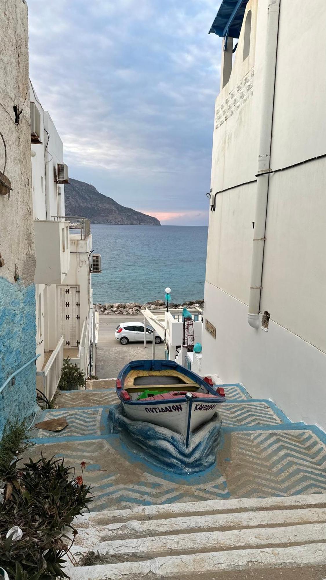 Magic View Apartment-Karpathos Port Pigadia Exterior photo